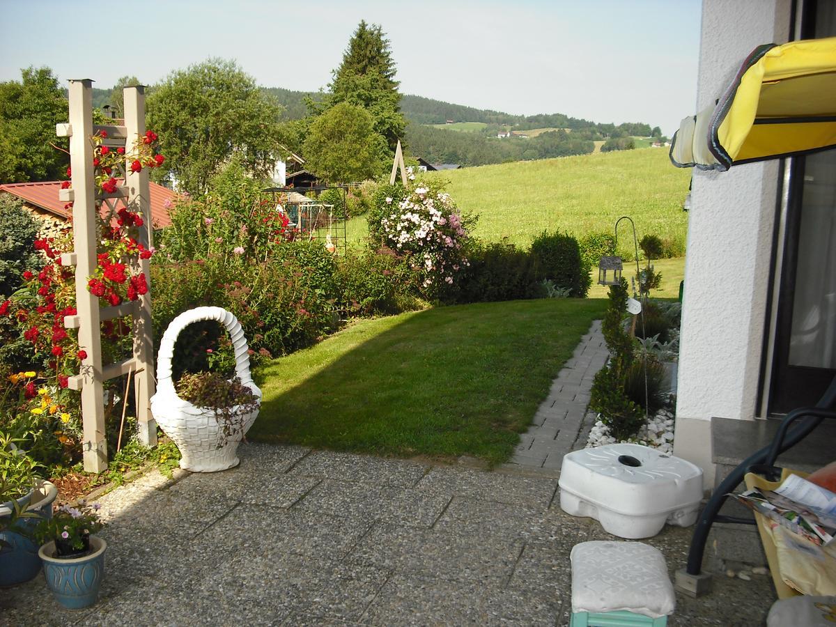 Ferienhaus Und Ferienwohnungen Holzapfel Geiersthal Εξωτερικό φωτογραφία